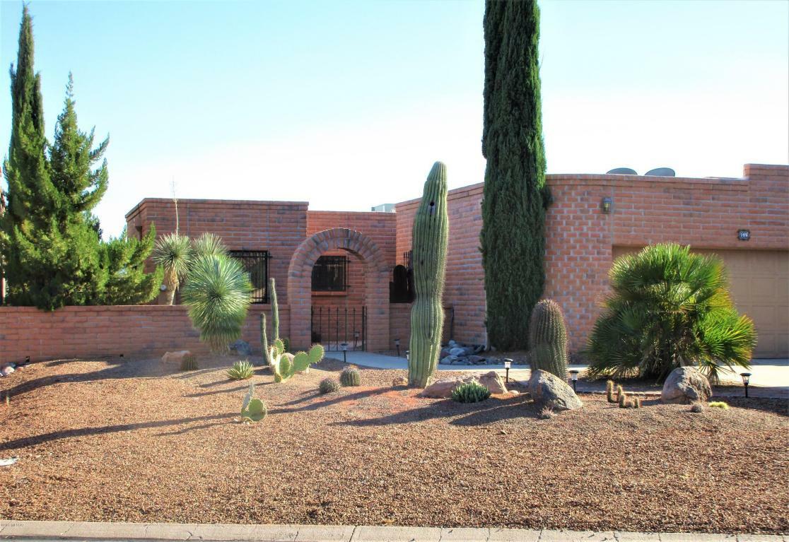 Property Photo:  785 W Desert Hills Drive  AZ 85622 