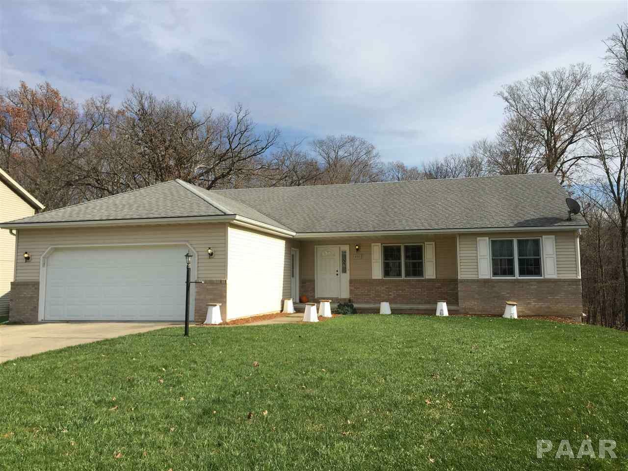 Property Photo:  411 Independence  IL 61611 