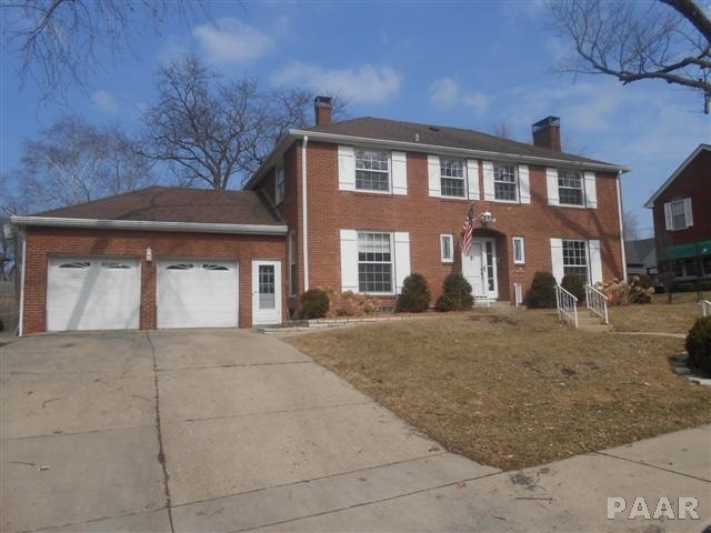 Property Photo:  301 W Crestwood  IL 61614 