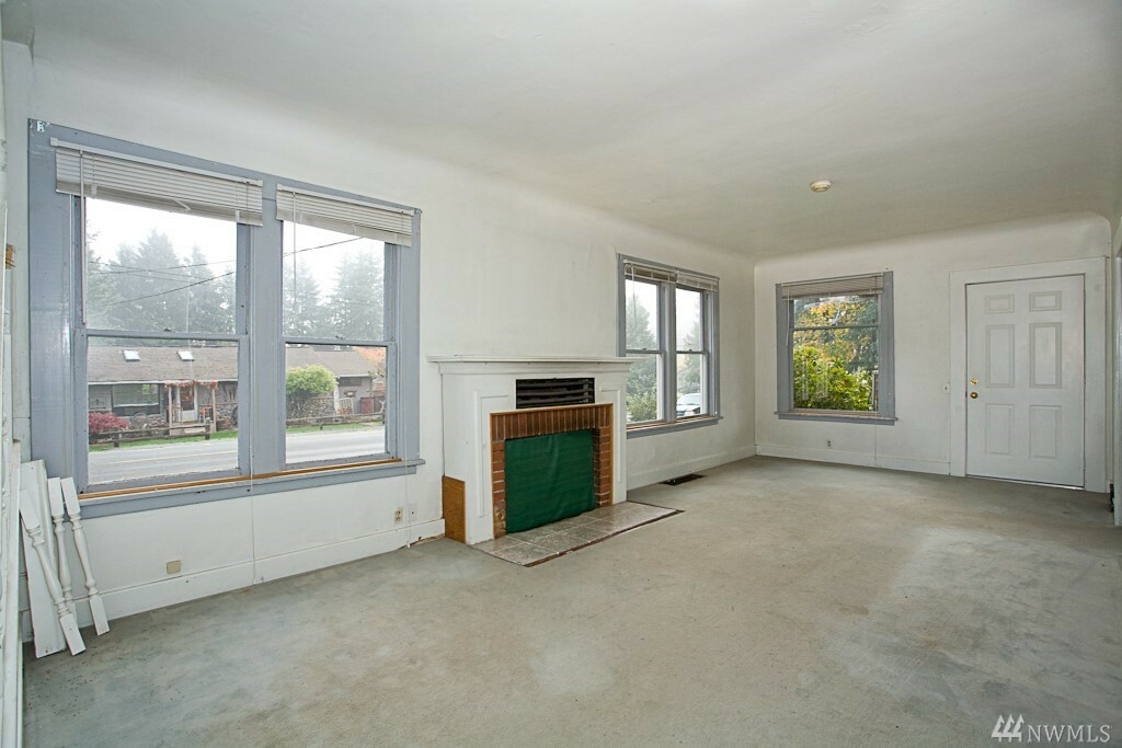 Property Photo:  21916 80th Ave W  WA 98026 