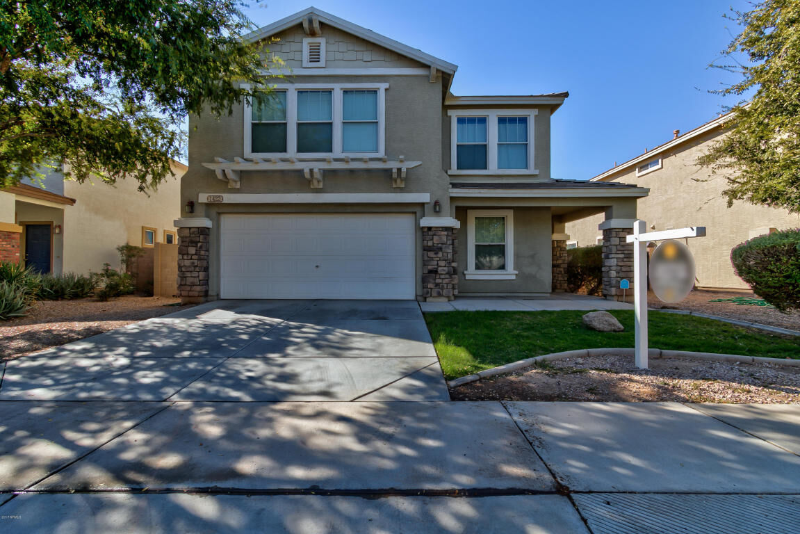 Property Photo: 1422 S 122nd Lane AZ 85323