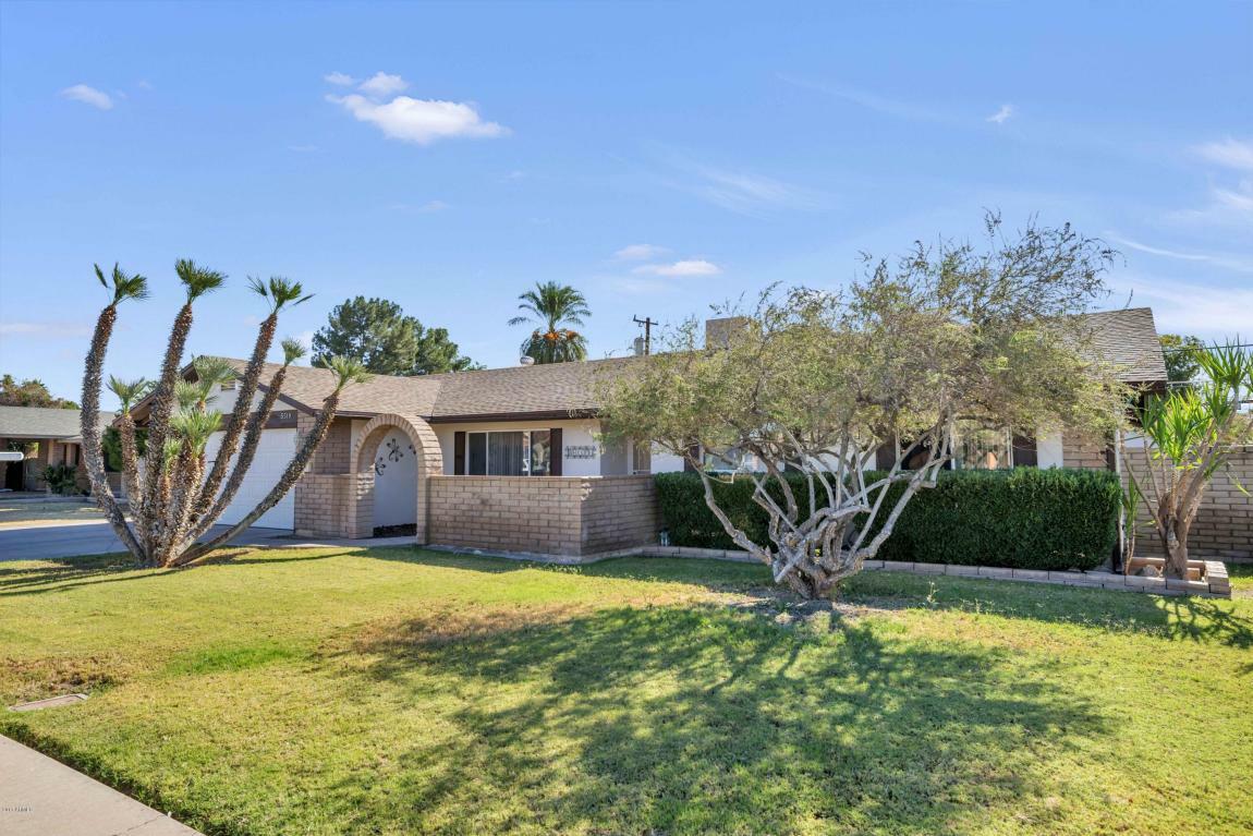 Property Photo: 5519 W Frier Drive AZ 85301