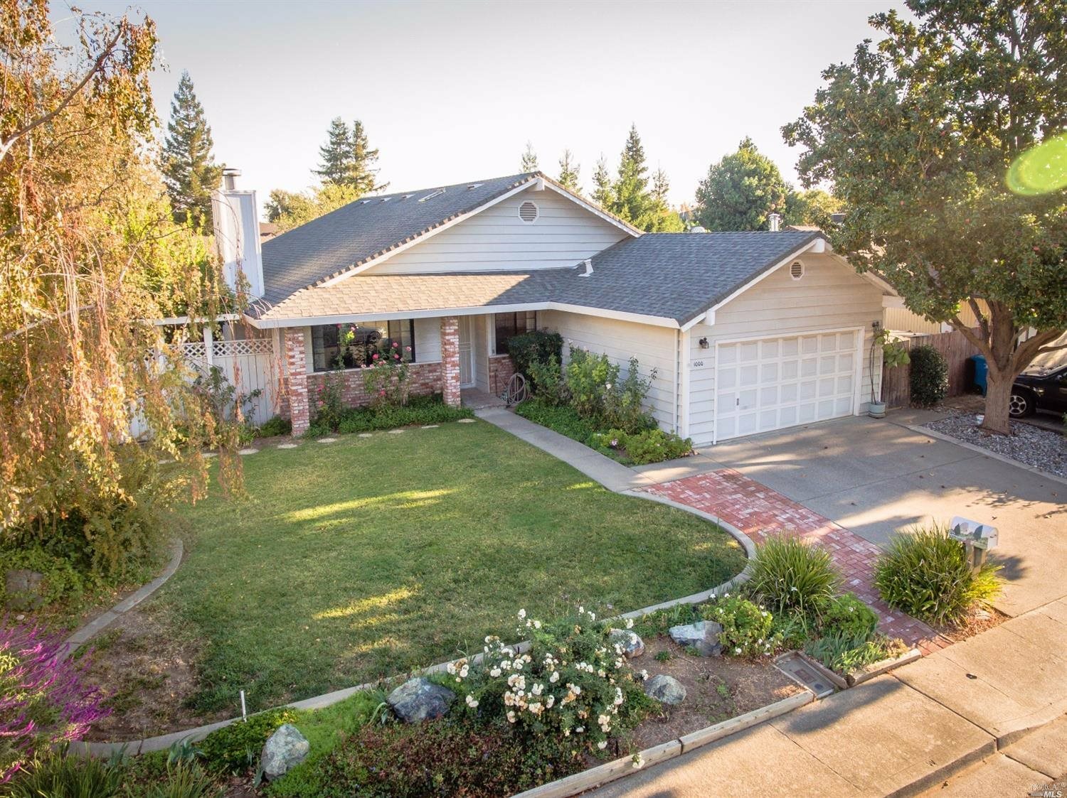 Property Photo:  1000 Dawson Drive  CA 95620 