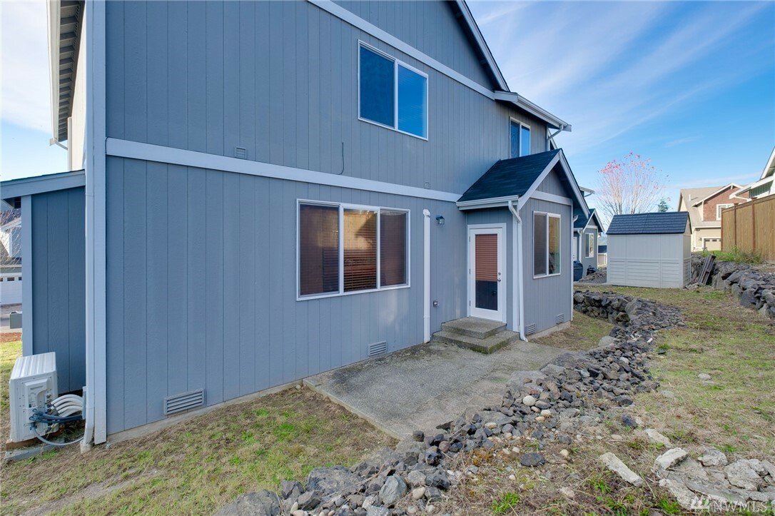 Property Photo:  288 E Fulton Wy  WA 98310 