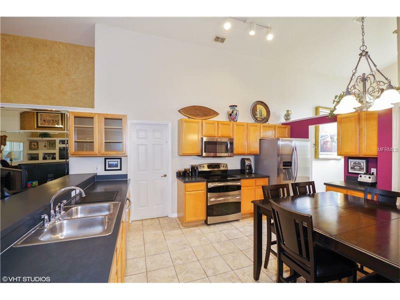 Property Photo:  12225 Lepera Court  FL 32824 