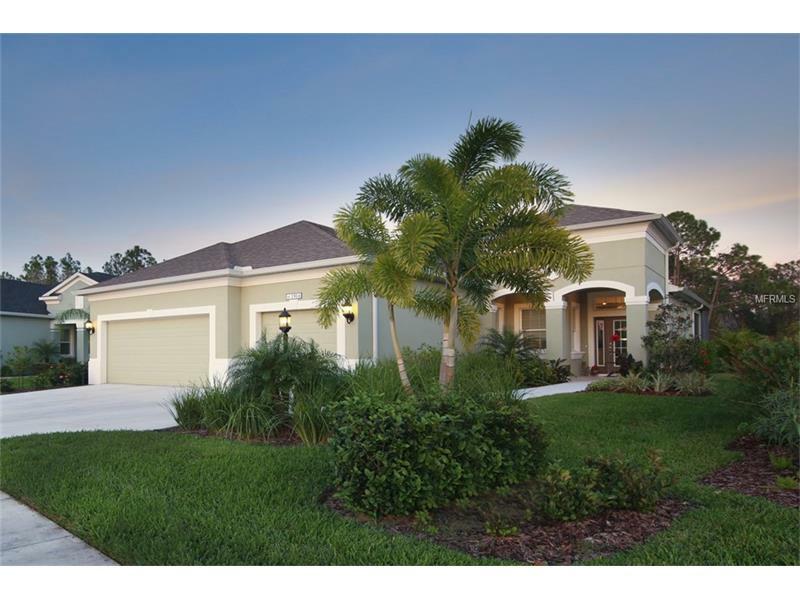 Property Photo: 1914 Crooked Lake Circle FL 34211