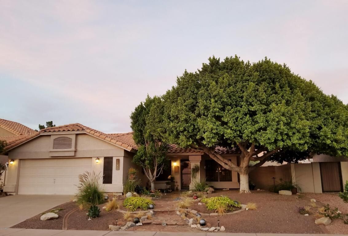 Property Photo:  2508 E Indigo Brush Road  AZ 85048 