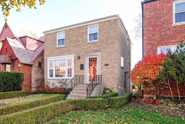 Property Photo: 1639 Home Avenue IL 60402