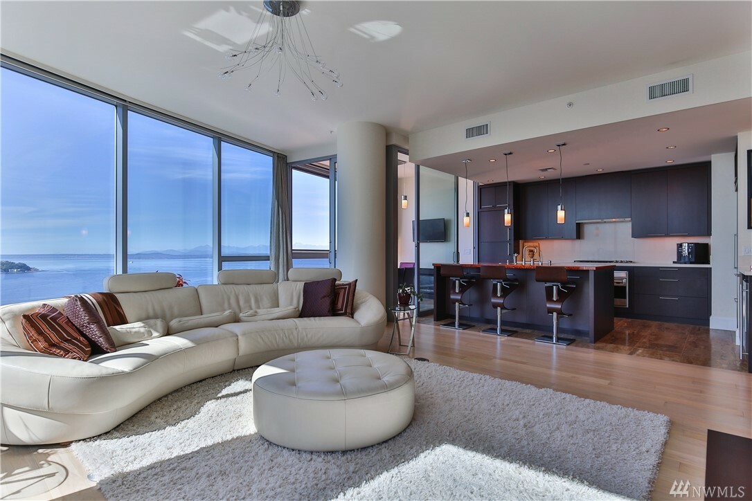 Property Photo: 1521 2nd Avenue 2903 WA 98101