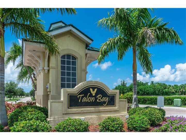 Property Photo:  8789 Hawk Nest Lane  FL 34287 