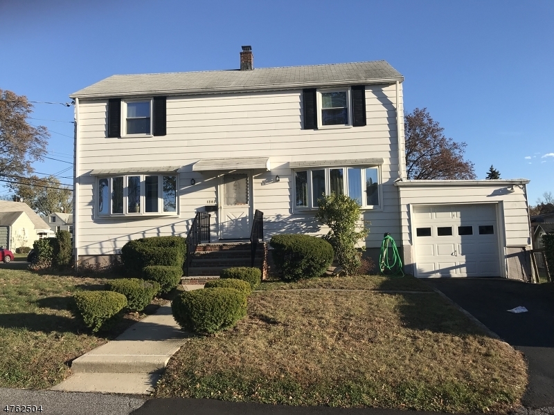 Property Photo:  1362 Center St  NJ 07083 