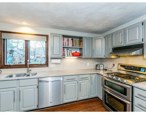 Property Photo: 10 Glendale Rd MA 01803