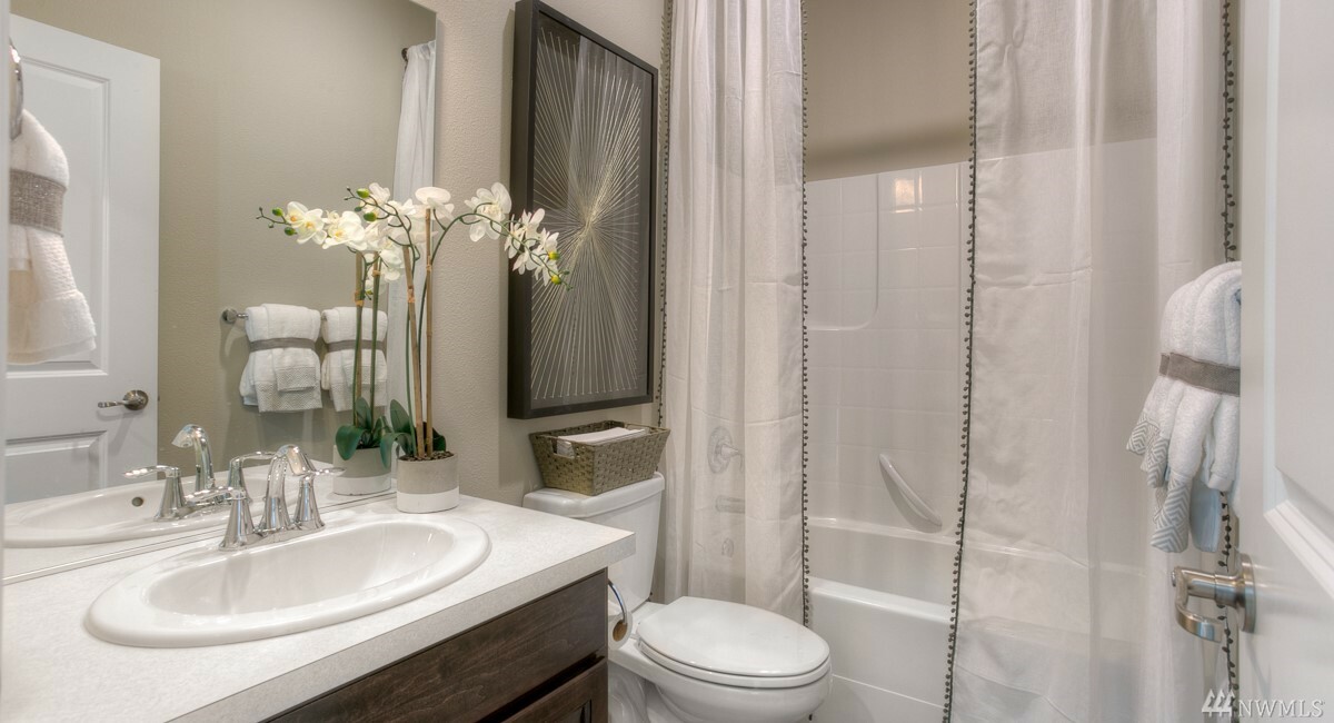 Property Photo: 10500 11th St Ct E 15 WA 98372