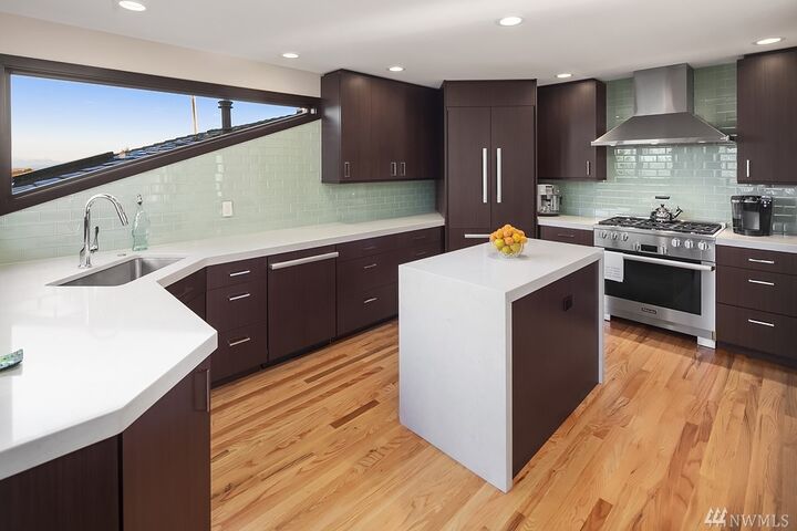 Property Photo:  4439 173rd Ave SE  WA 98006 