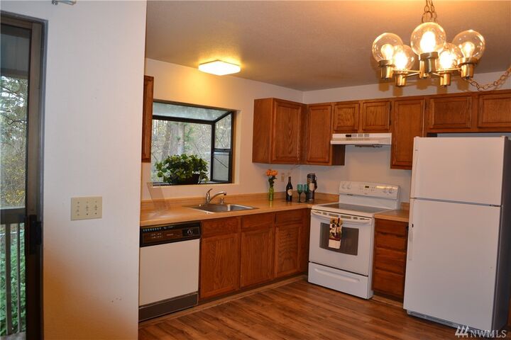 Property Photo:  75 NW Columbia Dr B201  WA 98277 