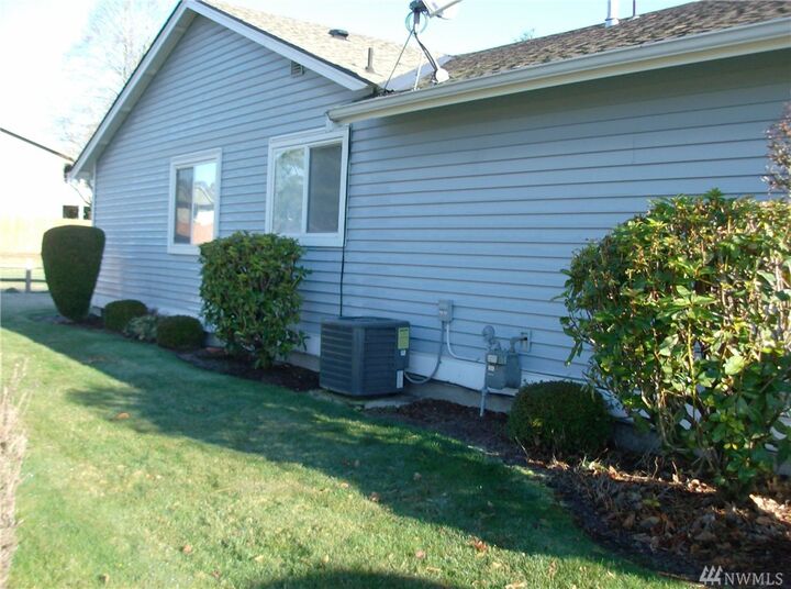 Property Photo:  7522 52nd Ave W  WA 98499 