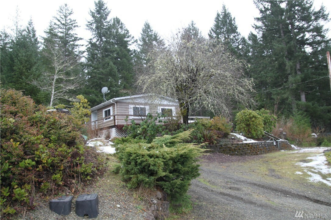 Property Photo:  140 E Olympic Dr  WA 98546 