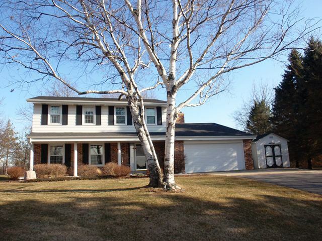 Property Photo:  W275n878 Willow Ct  WI 53188 