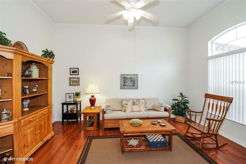 Property Photo:  5625 Autumn Chase Circle  FL 32773 