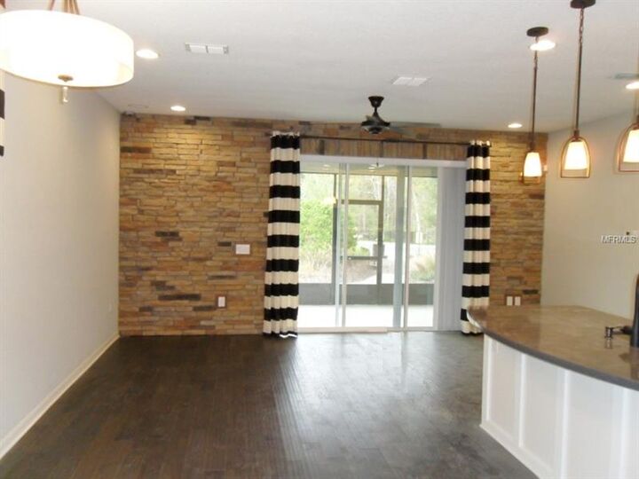 Property Photo:  201 Mitchell Creek Way  FL 32765 