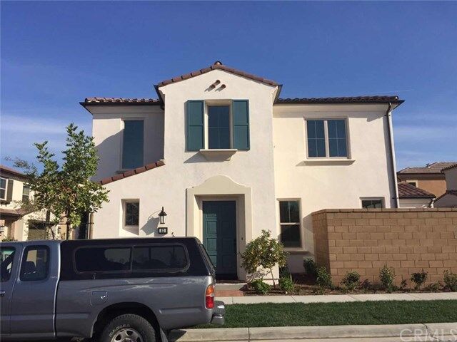 Property Photo:  63 Decker  CA 92620 