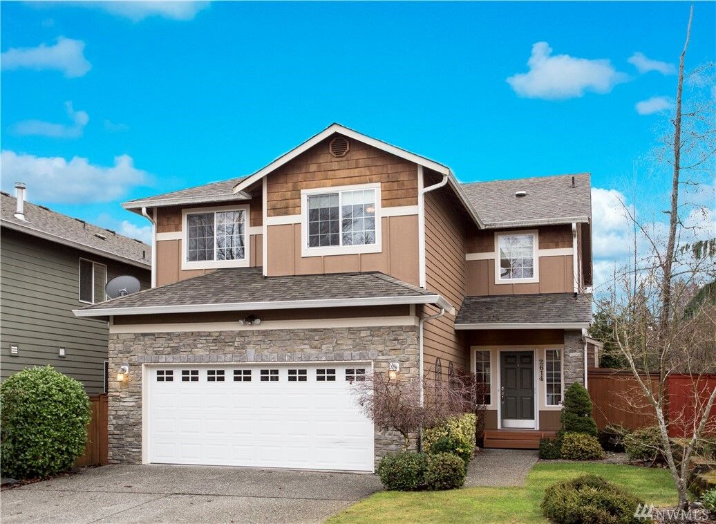Property Photo: 2614 145th St SW WA 98087
