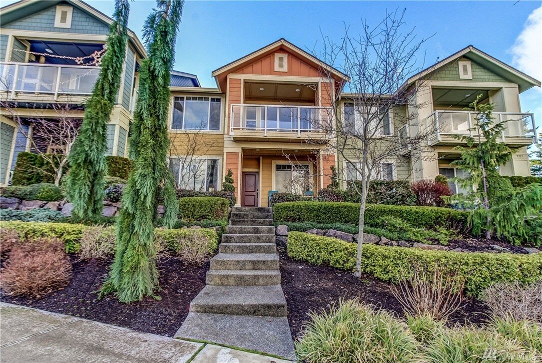 Property Photo: 9215 Mitten Avenue SE WA 98065