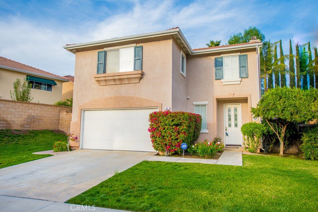 Property Photo:  84 Legacy Way  CA 92602 