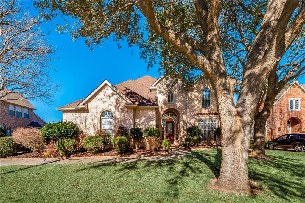 Property Photo: 2824 Lake Ville Lane TX 75022