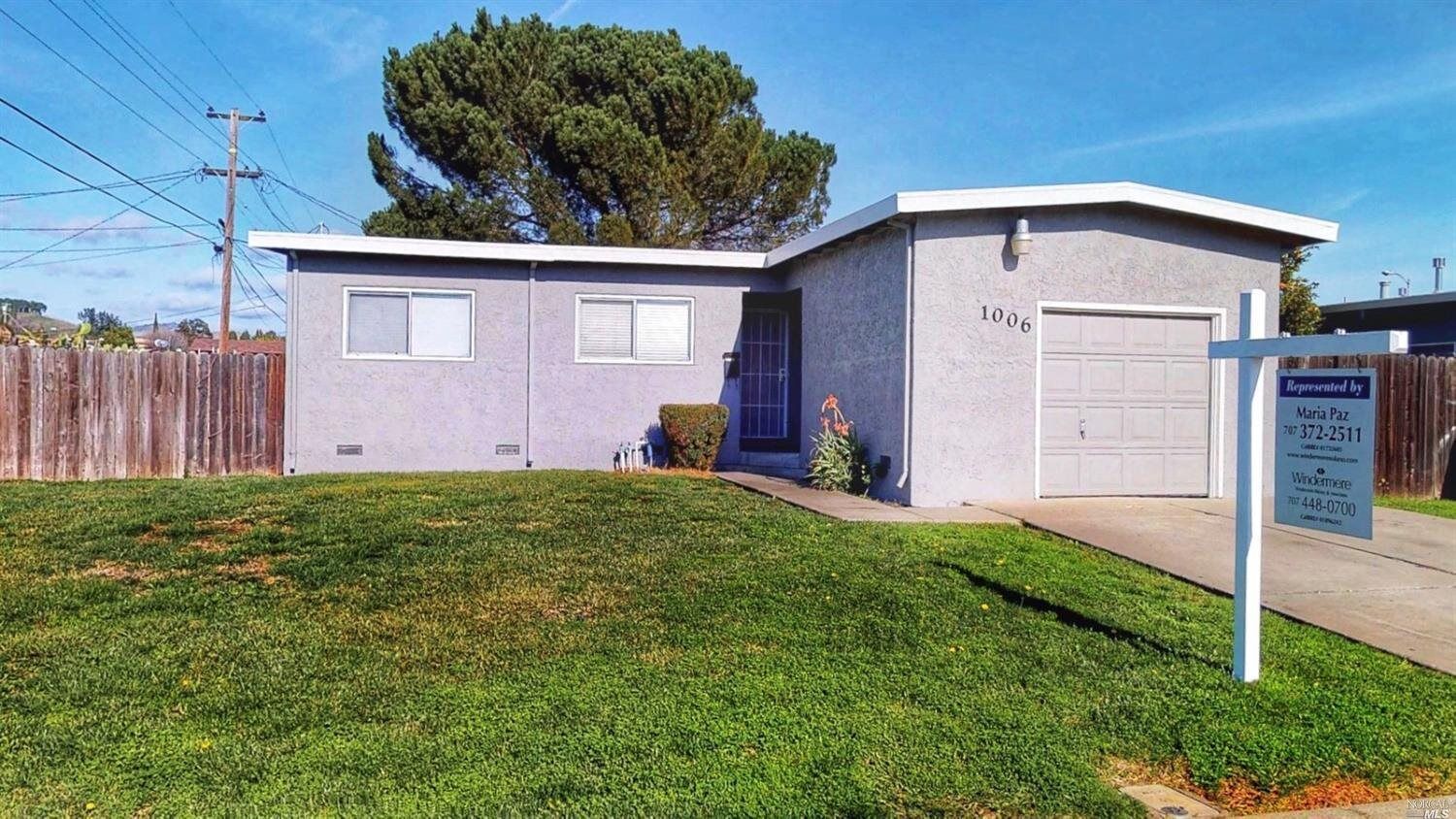 Property Photo:  1006 Stratford Lane  CA 94533 