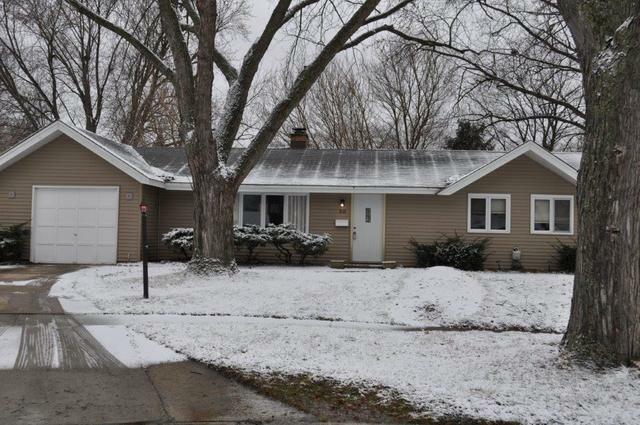 Property Photo:  1628 Winchester Court  IL 60193 