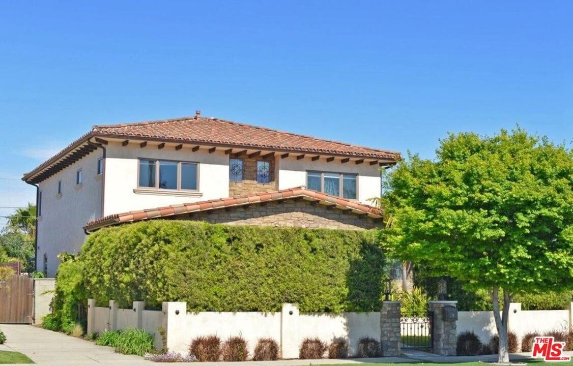 Property Photo:  2936 Military Ave  CA 90064 