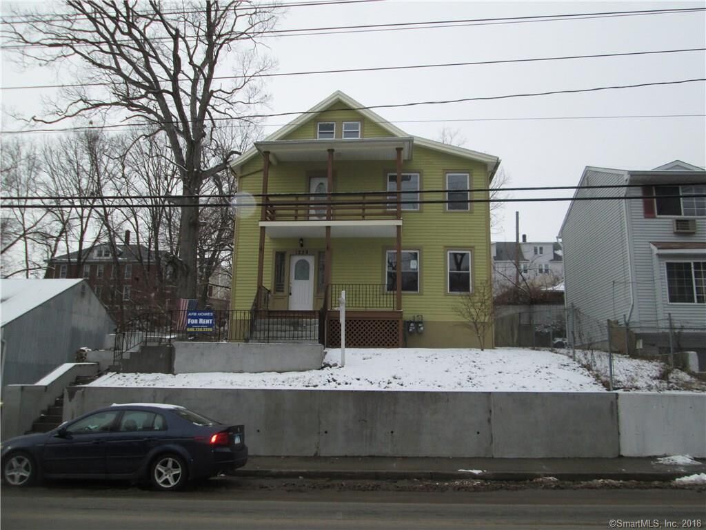 Property Photo:  1239 North Main Street  CT 06704 