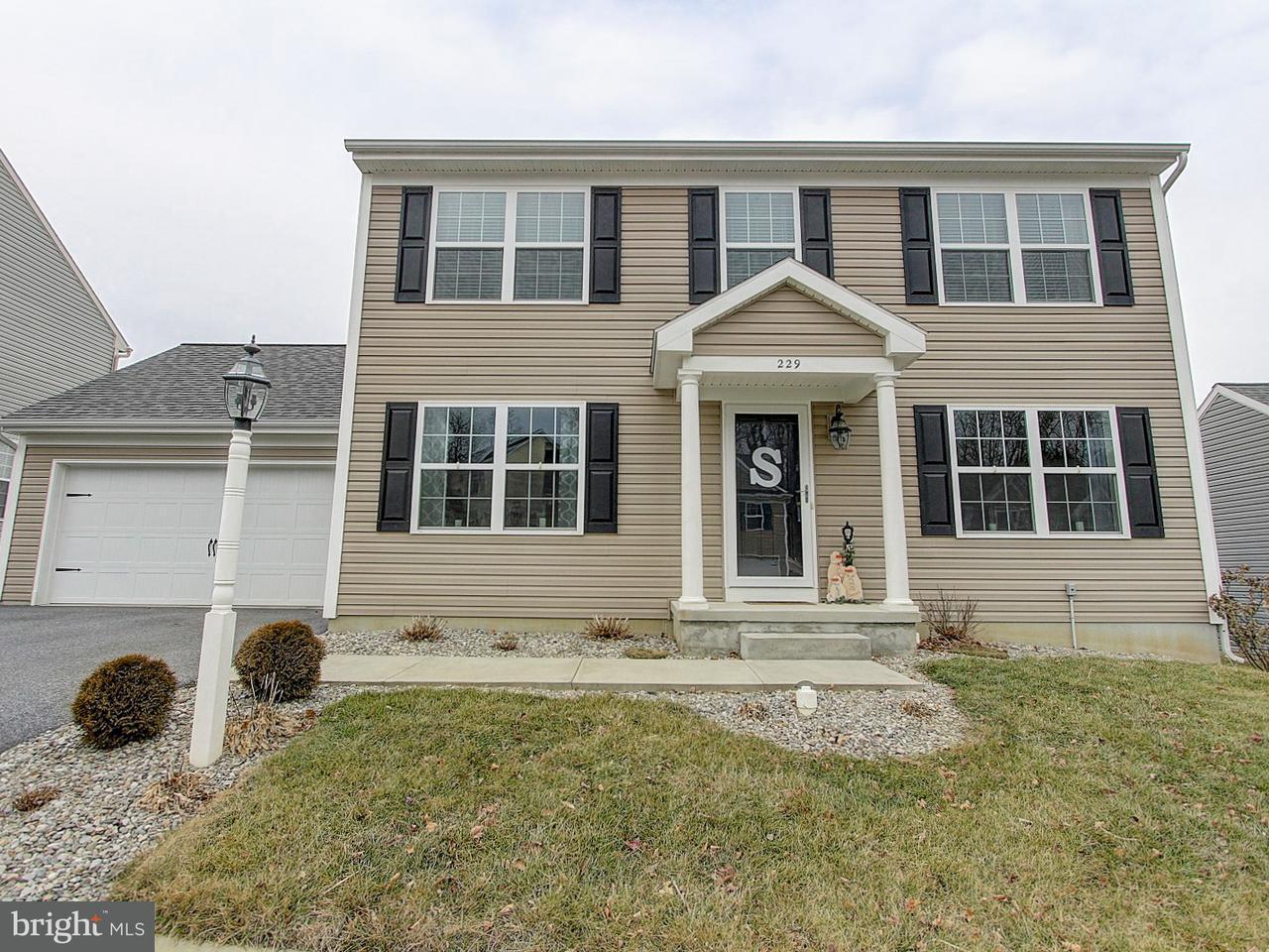 Property Photo:  229 Cool Creek Way  PA 17602 