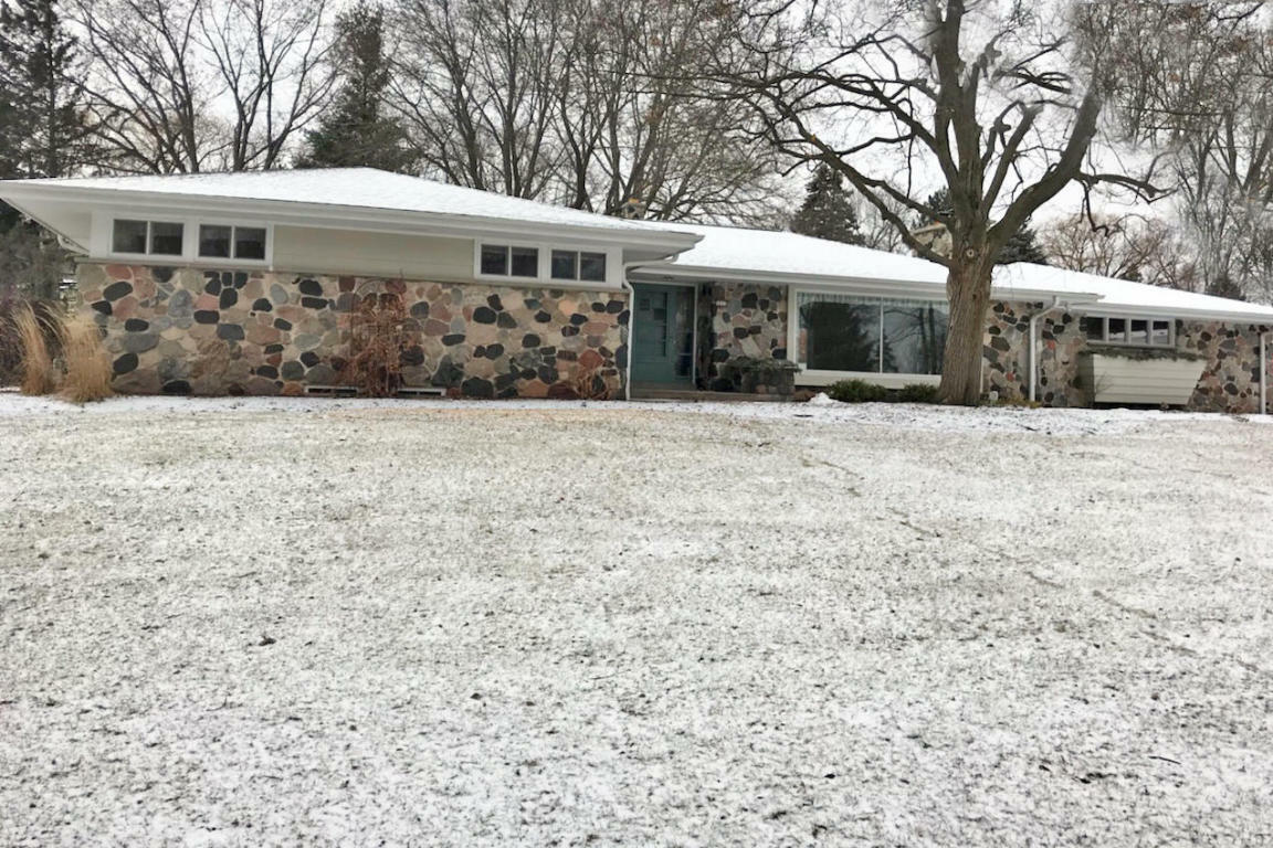 Property Photo:  3515 Cherry Hill Dr  WI 53005-2110 