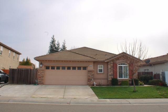 Property Photo:  10265 Shoech Way  CA 95757 