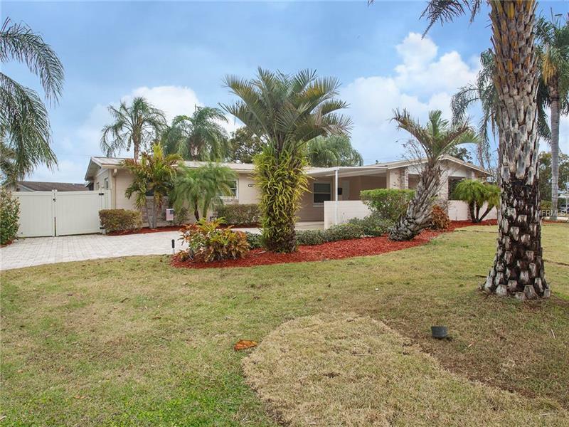 Property Photo:  6621 Beret Drive 6  FL 32809 