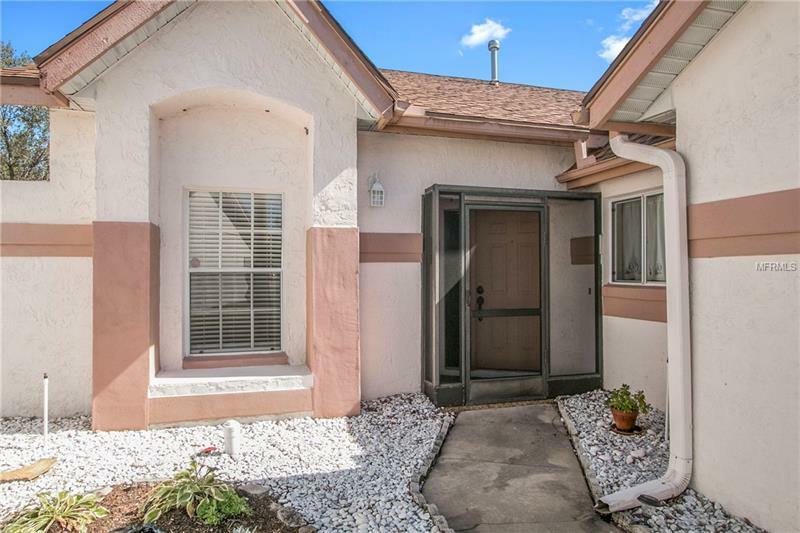 Property Photo:  11413 Peachstone Court  FL 32821 