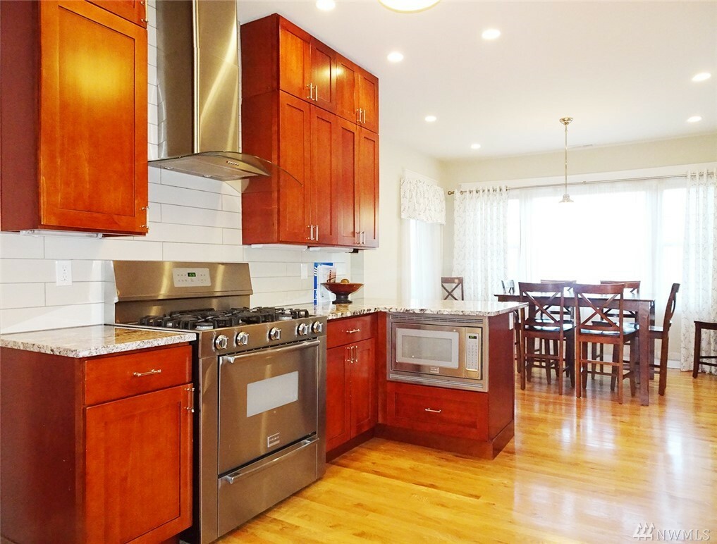 Property Photo: 2220 31st Ave S WA 98144