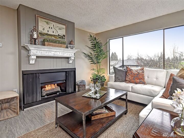 10701 Glen Acres Dr S 10701  Seattle WA 98168 photo