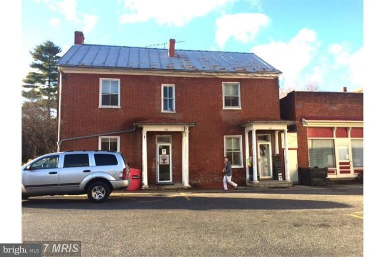 Property Photo:  102 King Street  WV 25443 