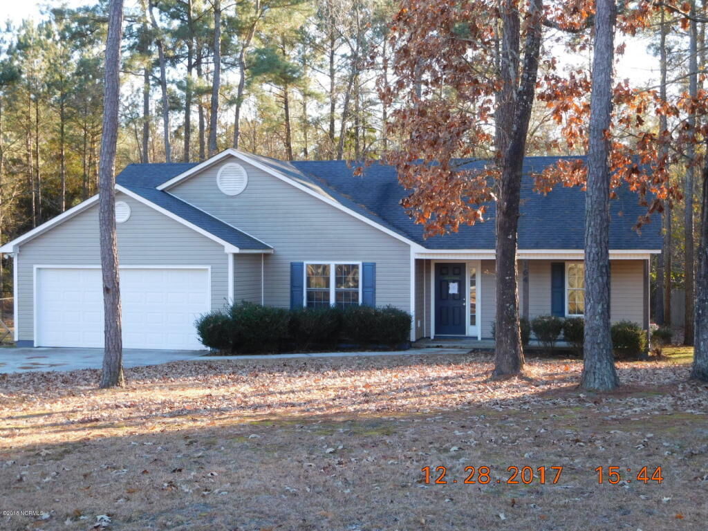 Property Photo:  164 Live Oak Drive  NC 28540 