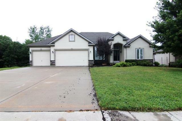 Property Photo:  11035 Cernech Avenue  KS 66109 