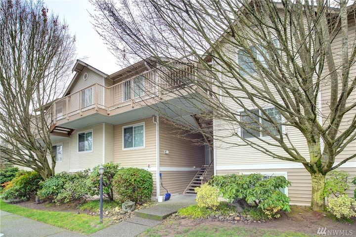 11527 Highway 99 D303  Everett WA 98204 photo