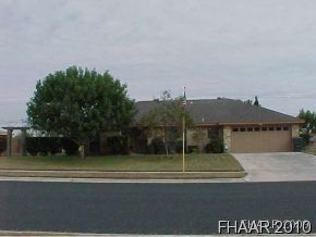 Property Photo: 4407 River Oaks TX 76543