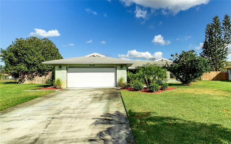 Property Photo:  605 Driver Circle  FL 34759 