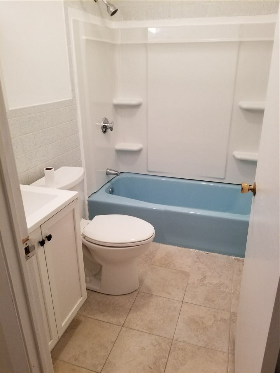 Property Photo: 5 Strawberry Bank Road 7 NH 03060