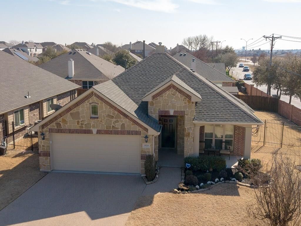 Property Photo:  5525 Appalachian Way  TX 76123 
