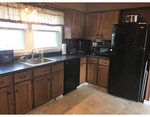 Property Photo: 1375 Pendleton Ave 1375 MA 01022