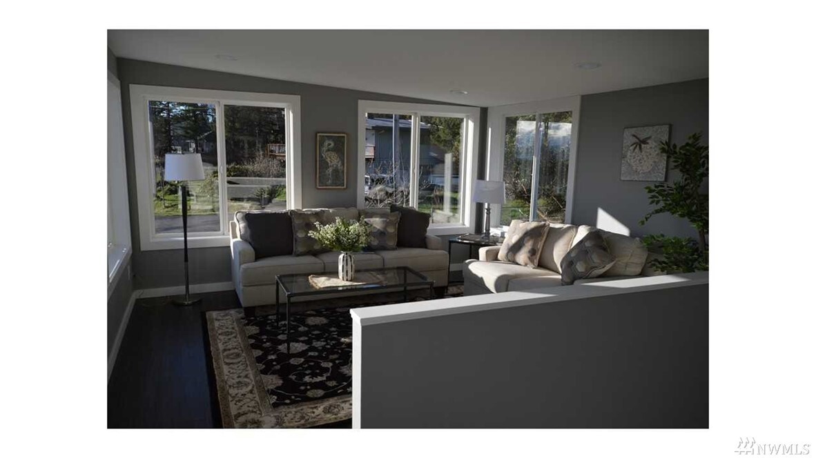 Property Photo:  494 La Bella Vista Wy  WA 98249 